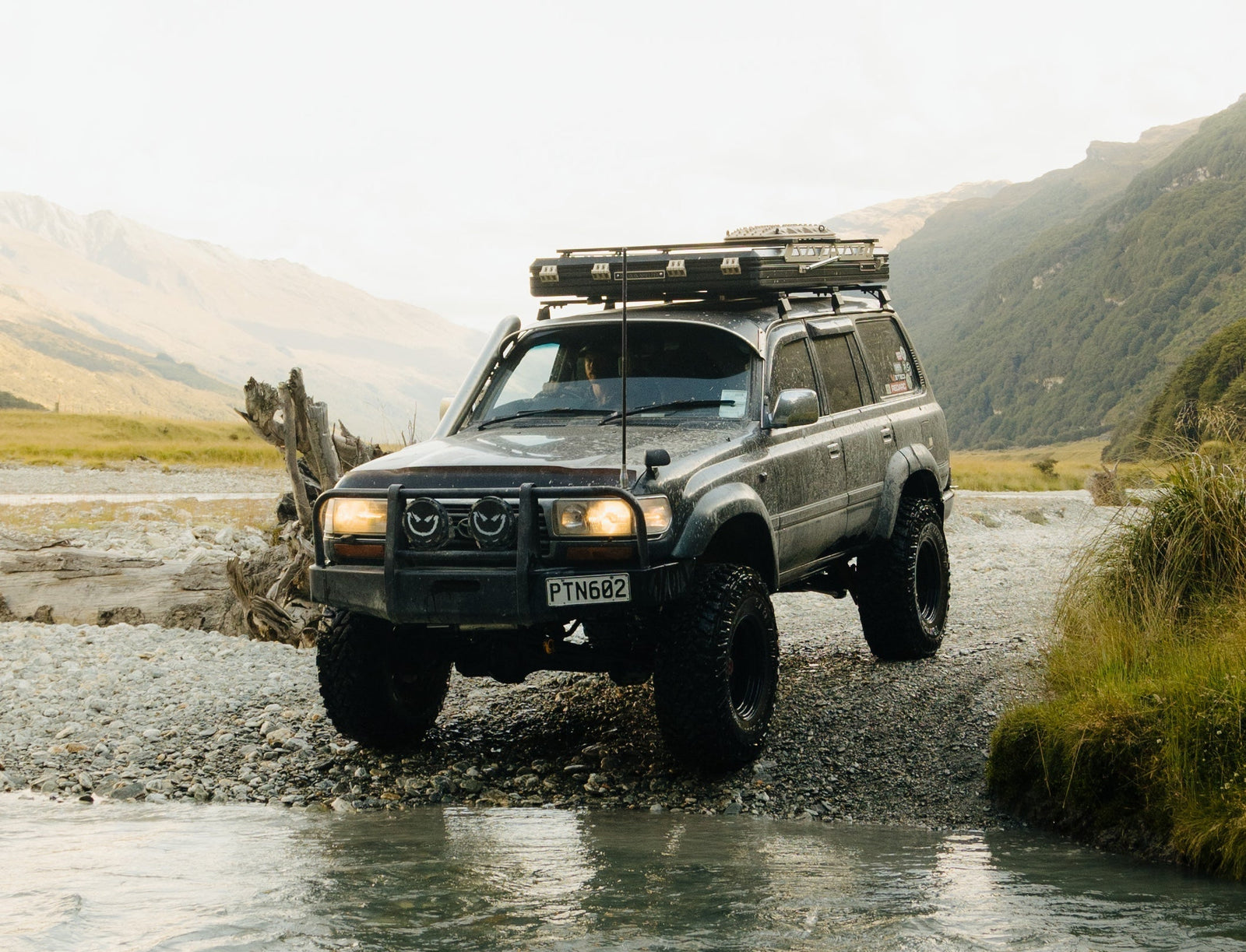 Feldon Rigs Vol.2 - Toyota Land Cruiser 80